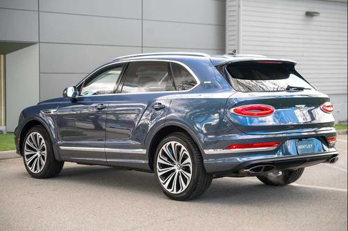 Blue 2021 Bentley Bentayga V8