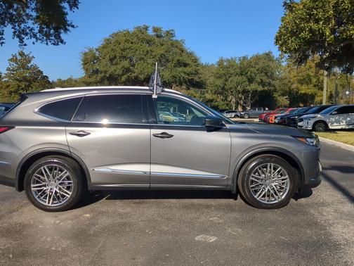 2024 Acura MDX 
