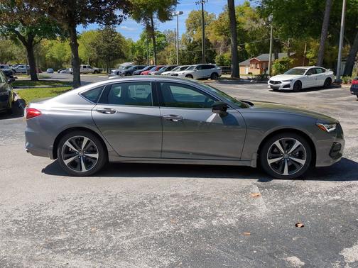 2024 Acura TLX 