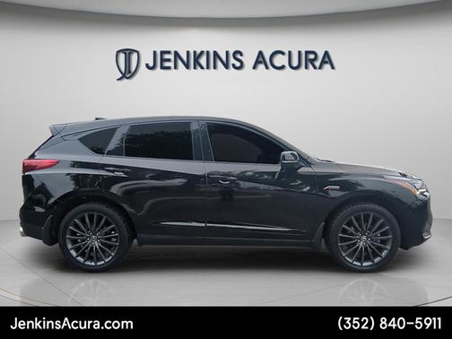 Majestic Black Pearl 2022 Acura RDX