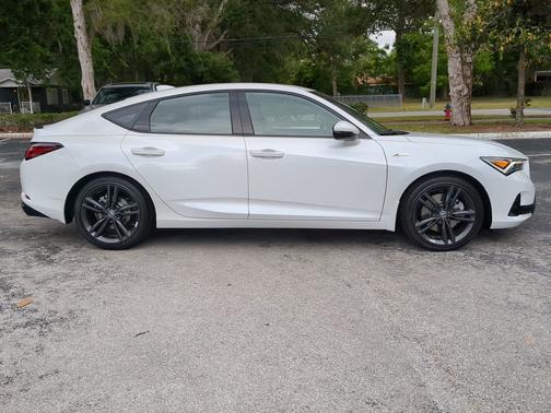 2023 Acura Integra 