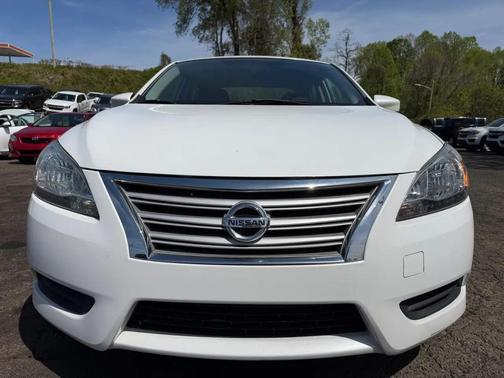 Aspen White 2013 Nissan Sentra SV