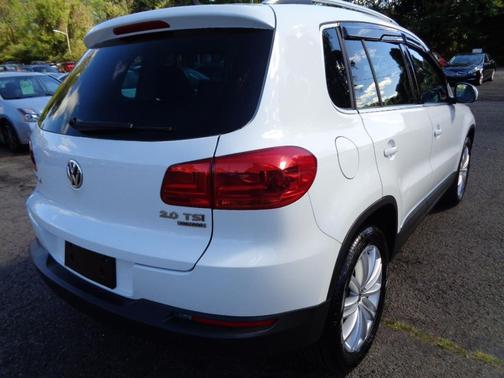 2015 Volkswagen Tiguan 4MOTION Auto SEL