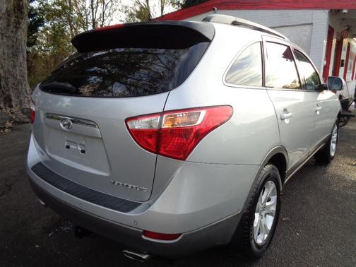 2011 Hyundai Veracruz GLS