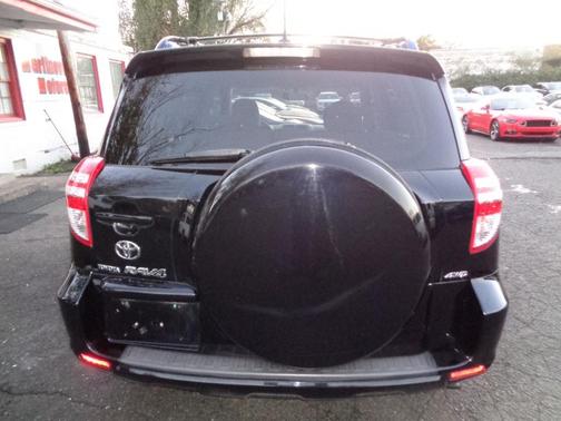 2009 Toyota RAV4 Base