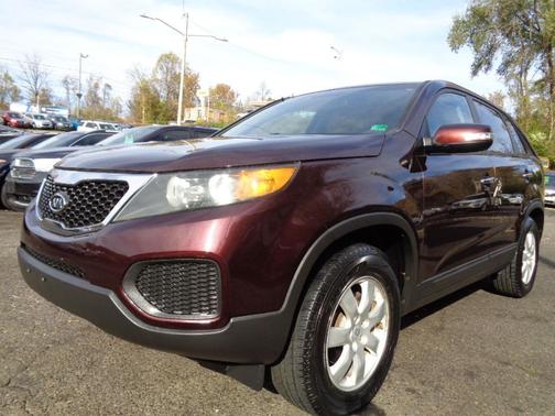 2011 Kia Sorento LX