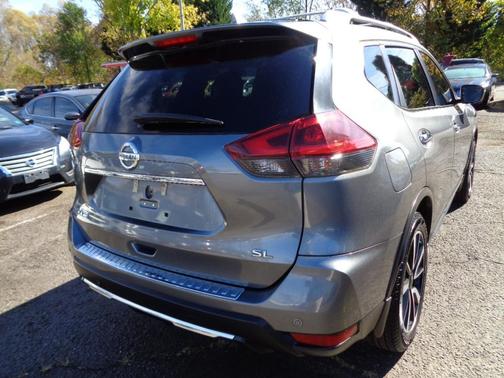 2020 Nissan Rogue SL