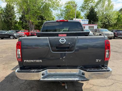 Gray 2012 Nissan Frontier SV