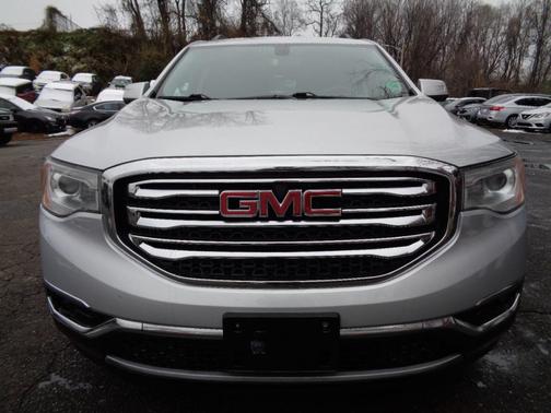2018 GMC Acadia SLE-2