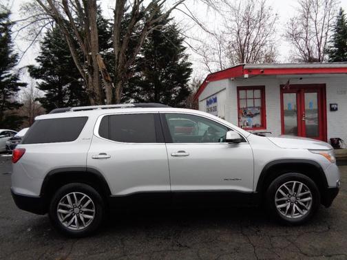 2018 GMC Acadia SLE-2