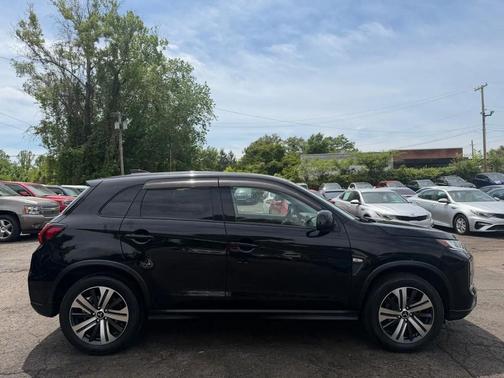 Labrador Black Metallic 2020 Mitsubishi Outlander Sport CVT