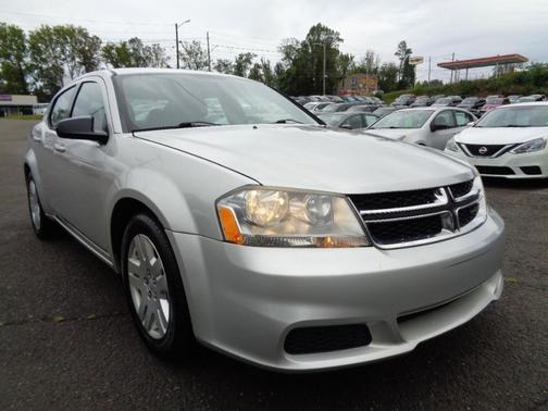 2012 Dodge Avenger SE