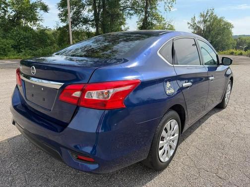 Deep Blue Pearl 2017 Nissan Sentra S