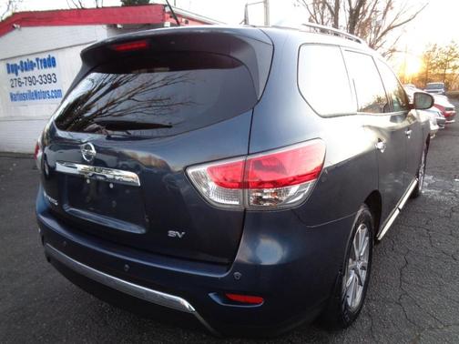 2015 Nissan Pathfinder SV