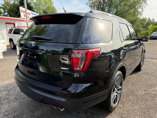 Shadow Black 2018 Ford Explorer Sport