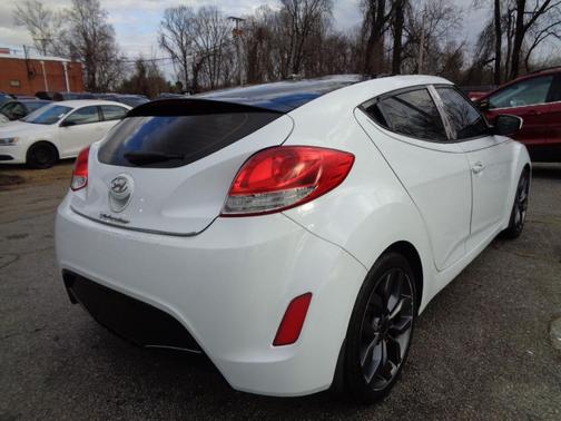 2012 Hyundai Veloster Base