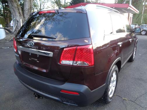 2012 Kia Sorento LX