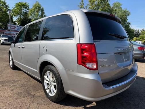 Billet Clearcoat 2018 Dodge Grand Caravan SXT