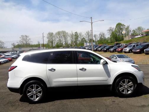 2017 Chevrolet Traverse 1LT