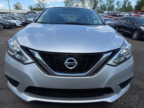 Brilliant Silver Metallic 2016 Nissan Sentra SV