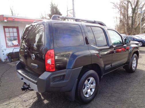 2011 Nissan Xterra S