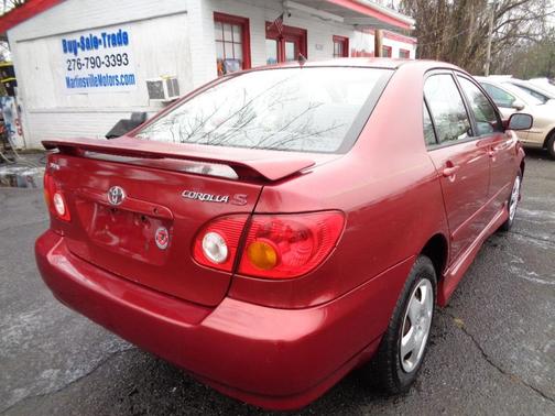 2004 Toyota Corolla LE