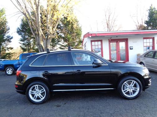 Black 2013 Audi Q5 2.0T Premium Plus