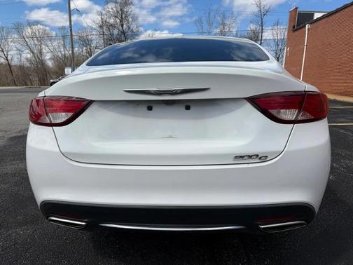 2015 Chrysler 200 C