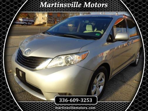 2012 Toyota Sienna LE