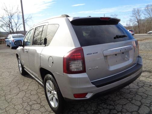 2016 Jeep Compass Sport