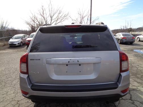 2016 Jeep Compass Sport