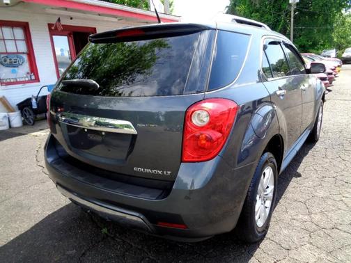 2011 Chevrolet Equinox 2LT
