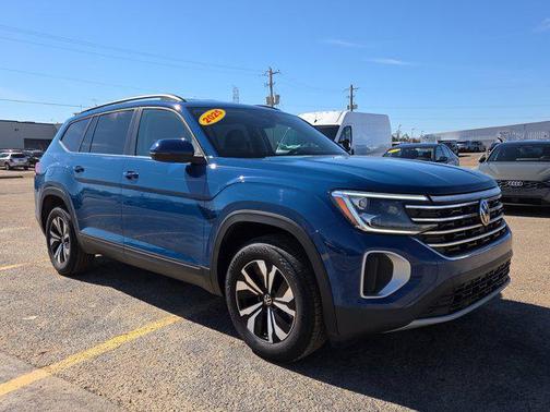 2025 Volkswagen Atlas 2.0T SE