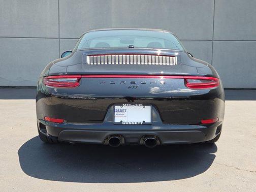 2018 Porsche 911 Targa 4