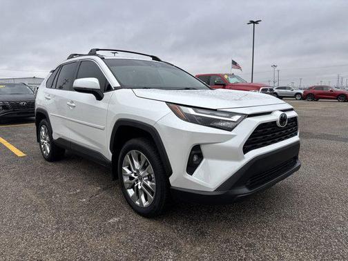 2024 Toyota RAV4 XLE Premium