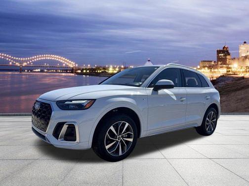 Glacier White Metallic 2023 Audi Q5 45 S line Premium Plus