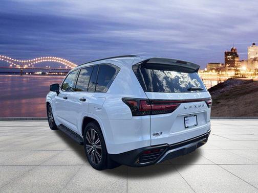 2023 Lexus LX 600 Luxury