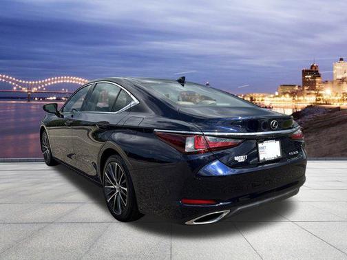 2022 Lexus ES 350 Base