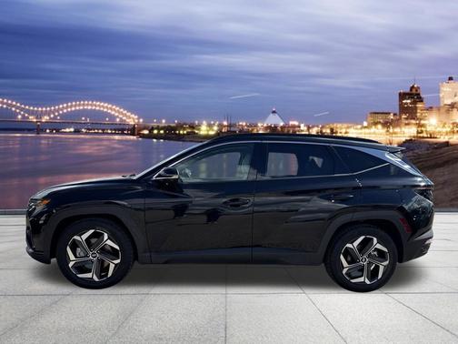 Black Pearl 2024 Hyundai TUCSON Limited