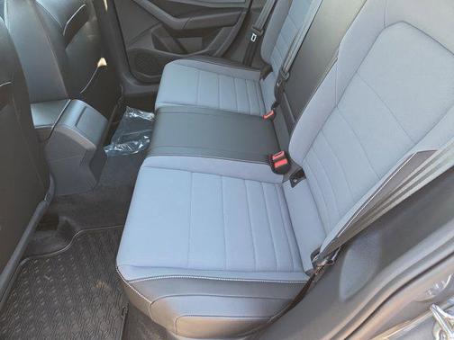 2026 Volkswagen Jetta 1.4T SE