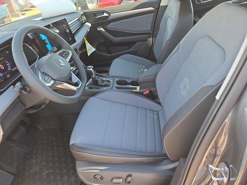 2026 Volkswagen Jetta 1.4T SE