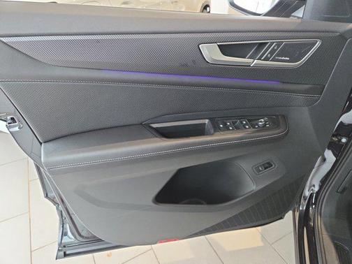 2026 Volkswagen Atlas Cross Sport 2.0T SEL Premium