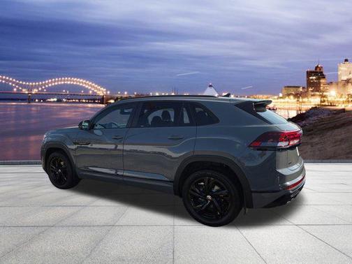 2026 Volkswagen Atlas Cross Sport 2.0T SEL