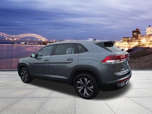 2024 Volkswagen Atlas Cross Sport 2.0T SE