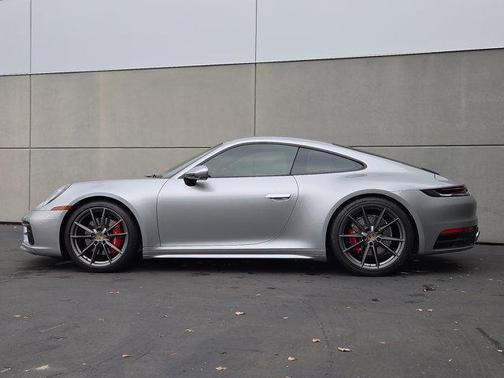 2024 Porsche 911 Carrera 4S