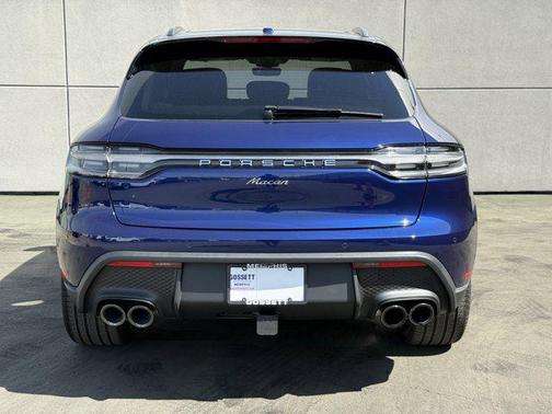 2025 Porsche Macan AWD