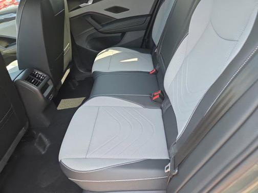 Avocado Green w/Deep Black Roof 2026 Volkswagen Tiguan 2.0T SE R-Line Black