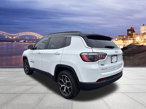 Bright White Clearcoat 2025 Jeep Compass Limited