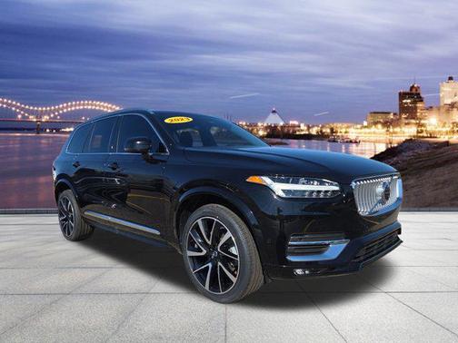 2023 Volvo XC90 B6 Plus 7-Seater