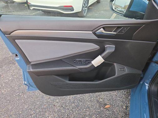 2026 Volkswagen Jetta 1.4T SE